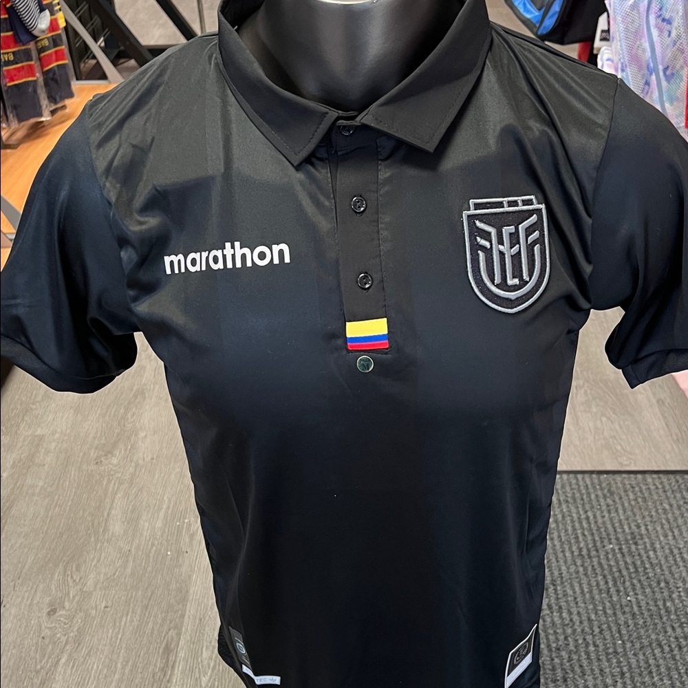 Ecuador black jersey 2025-26 with Emblem